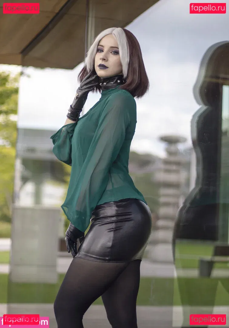 Enjinight Onlyfans Photo Gallery 