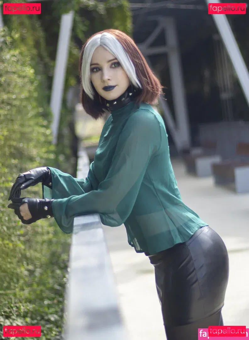 Enjinight Onlyfans Photo Gallery 