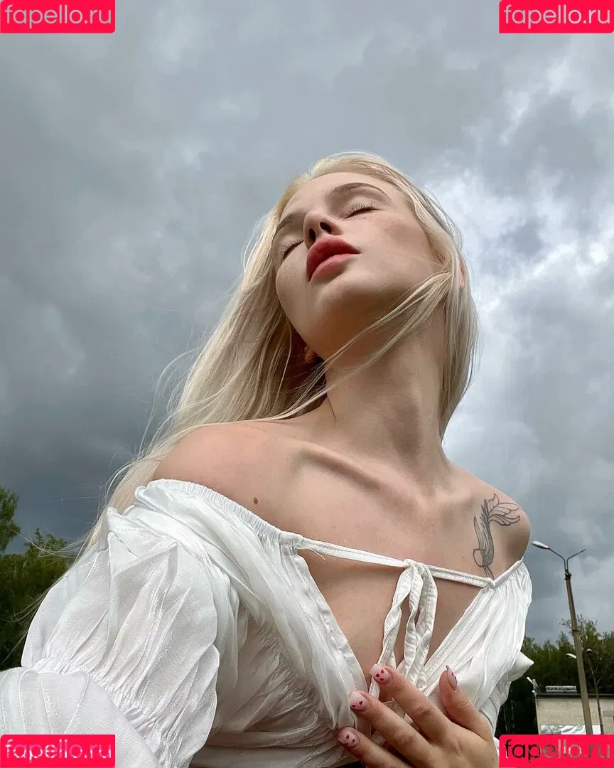 alisatvoya Onlyfans Photo Gallery 