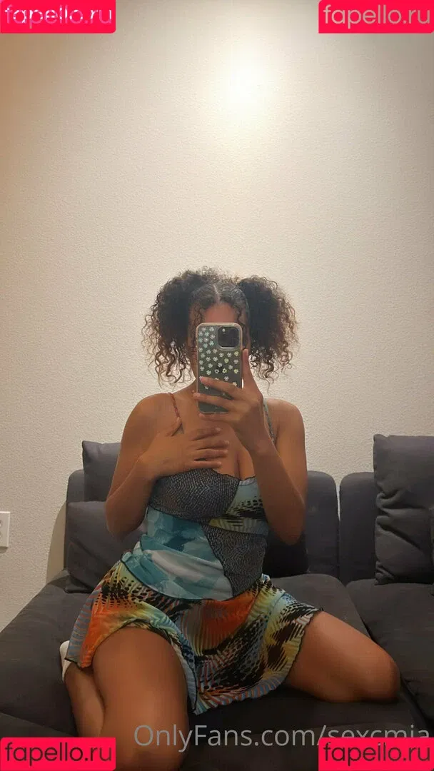sexcmia Onlyfans Photo Gallery 