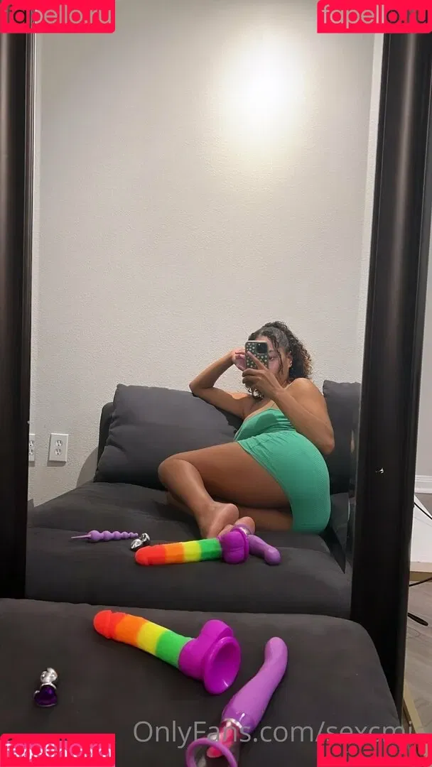 sexcmia Onlyfans Photo Gallery 