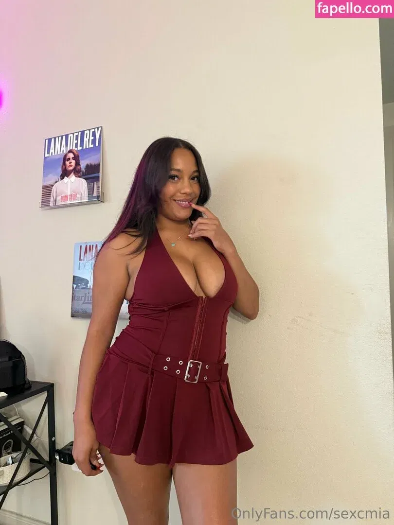 sexcmia Onlyfans Photo Gallery 