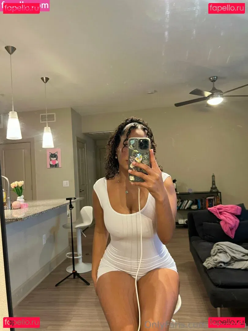 sexcmia Onlyfans Photo Gallery 