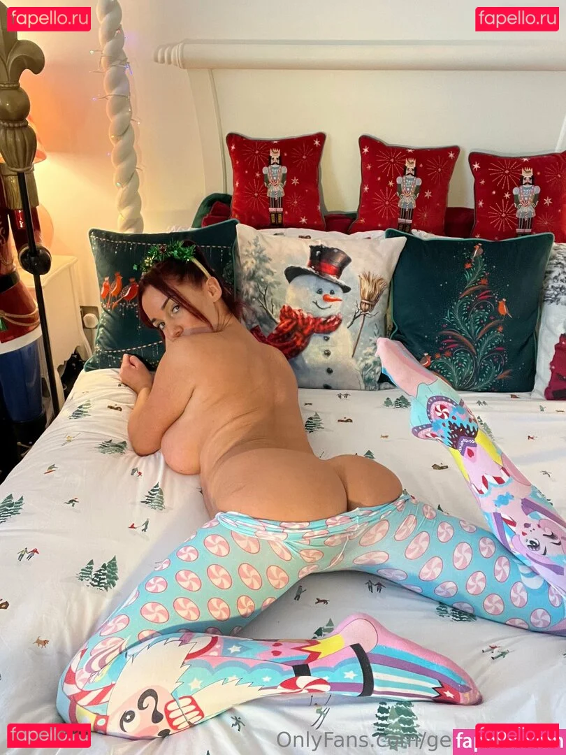 Georgie Darby Onlyfans Photo Gallery 