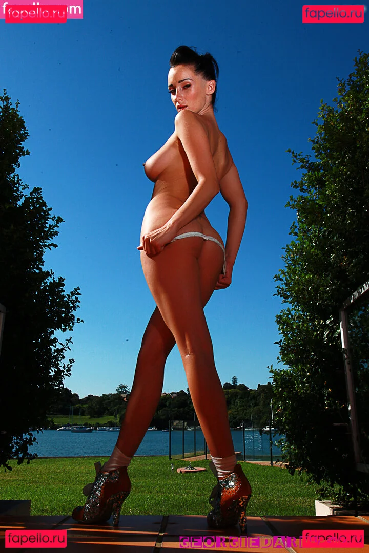 Georgie Darby Onlyfans Photo Gallery 