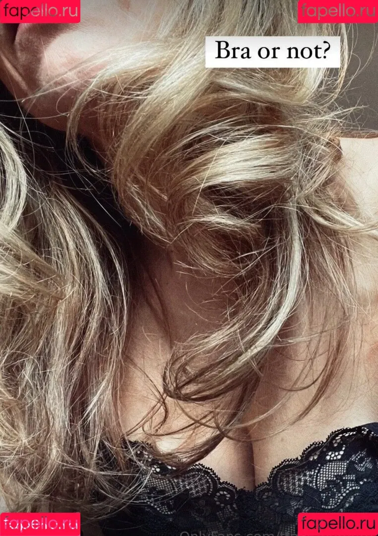 Tanja Lanäus Onlyfans Photo Gallery 