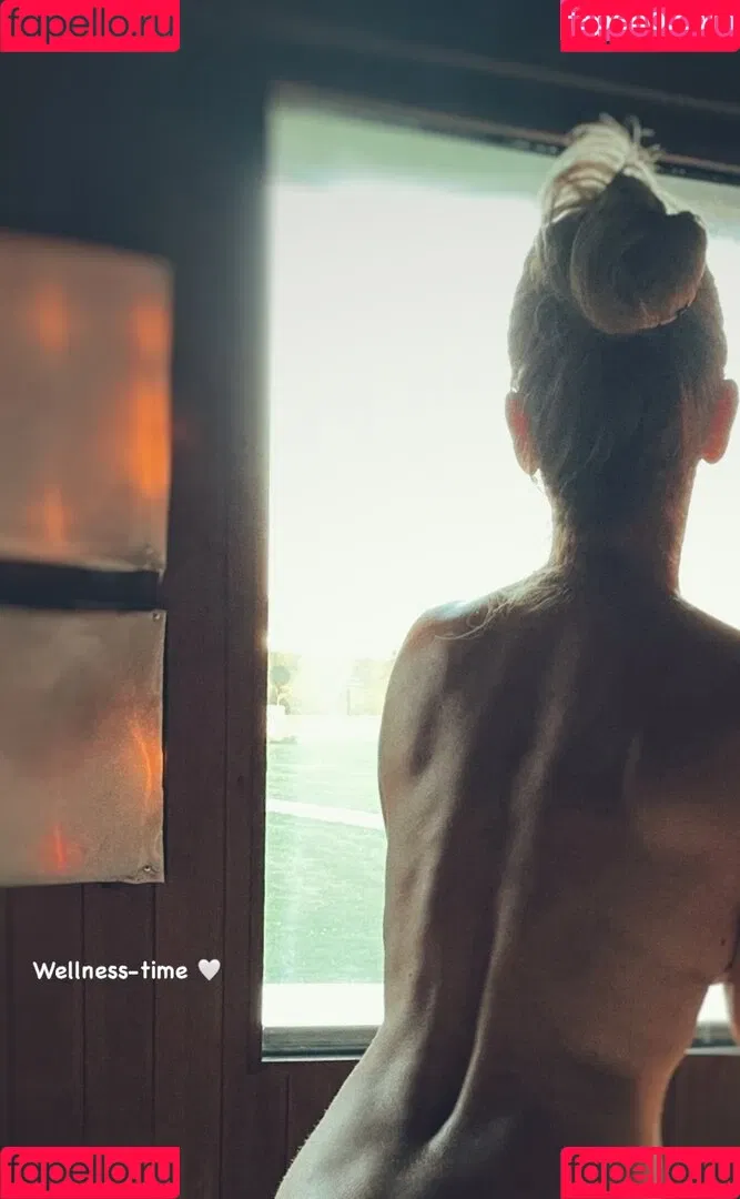 Tanja Lanäus Onlyfans Photo Gallery 