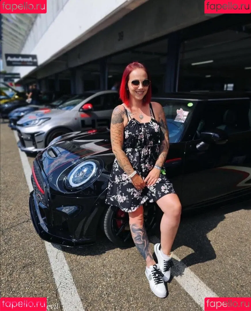 Nina Devil Onlyfans Photo Gallery 