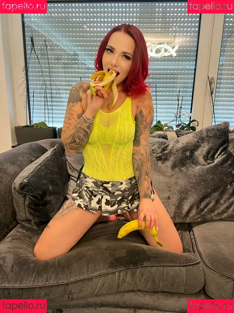Nina Devil Onlyfans Photo Gallery 
