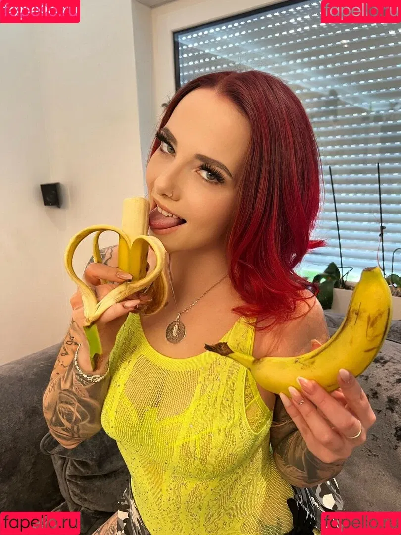 Nina Devil Onlyfans Photo Gallery 