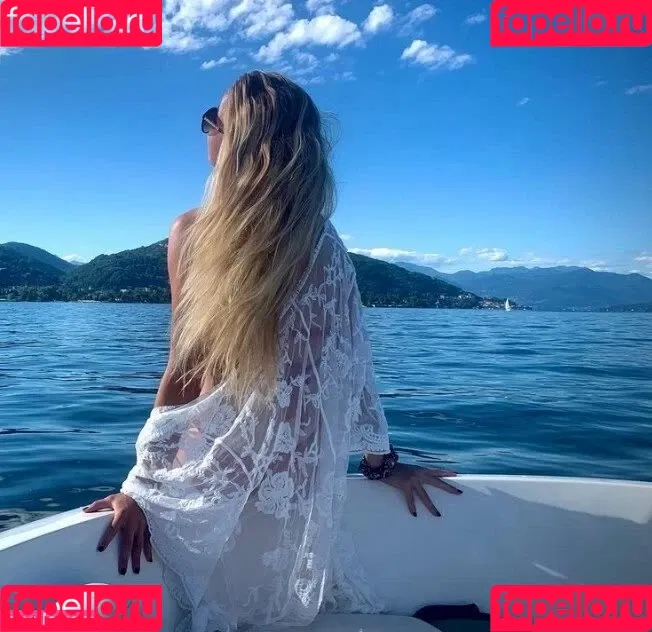Giulia Gwinn Onlyfans Photo Gallery 