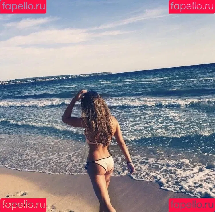 Giulia Gwinn Onlyfans Photo Gallery 