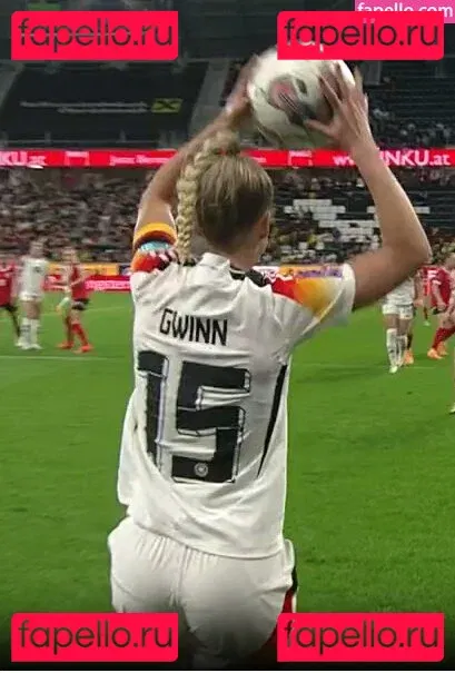 Giulia Gwinn Onlyfans Photo Gallery 