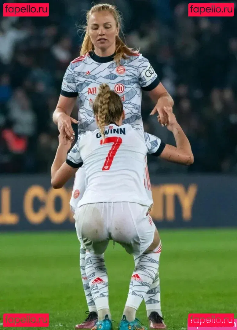 Giulia Gwinn Onlyfans Photo Gallery 