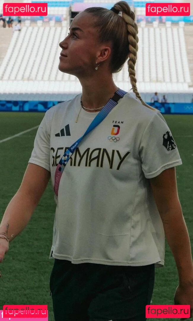 Giulia Gwinn Onlyfans Photo Gallery 