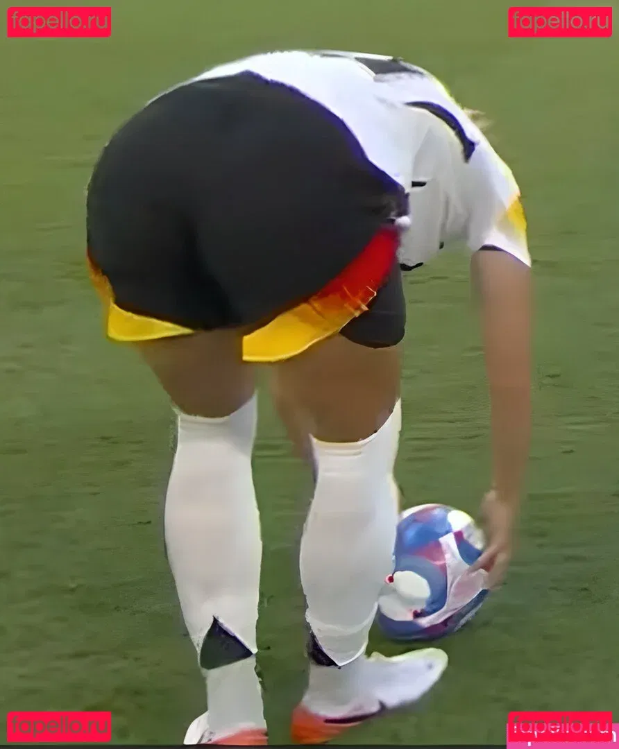 Giulia Gwinn Onlyfans Photo Gallery 