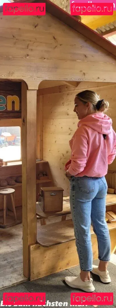 Giulia Gwinn Onlyfans Photo Gallery 