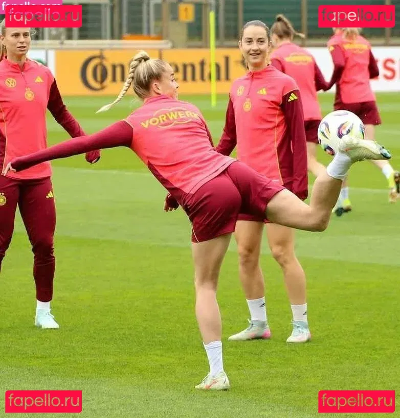 Giulia Gwinn Onlyfans Photo Gallery 