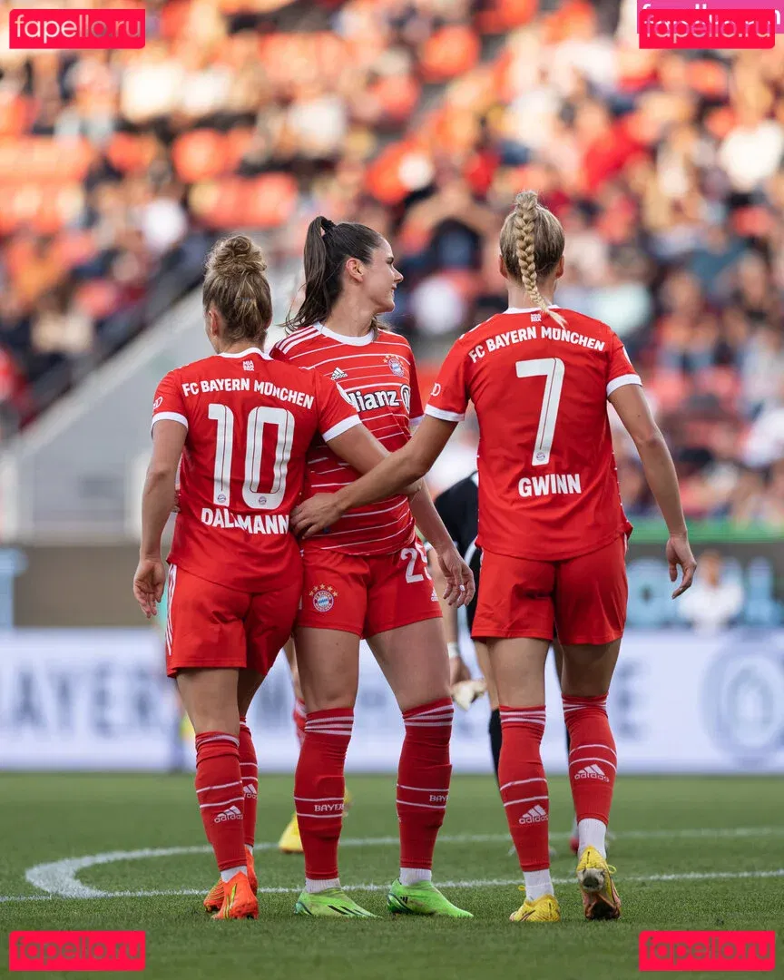 Giulia Gwinn Onlyfans Photo Gallery 