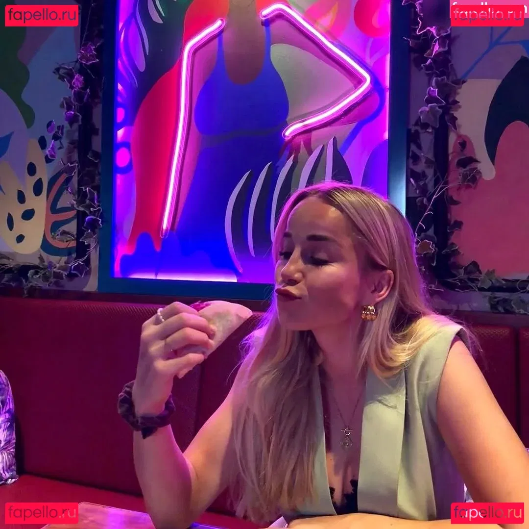 Giulia Gwinn Onlyfans Photo Gallery 