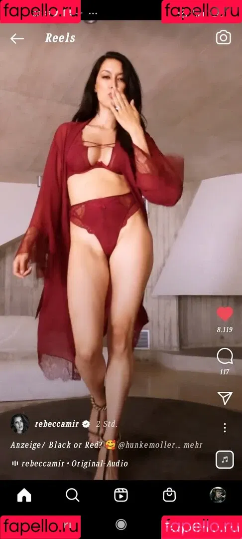 Rebecca Mir Onlyfans Photo Gallery 