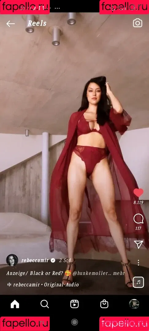 Rebecca Mir Onlyfans Photo Gallery 