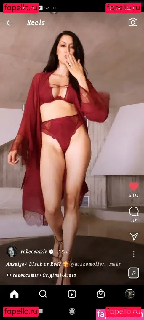 Rebecca Mir Onlyfans Photo Gallery 