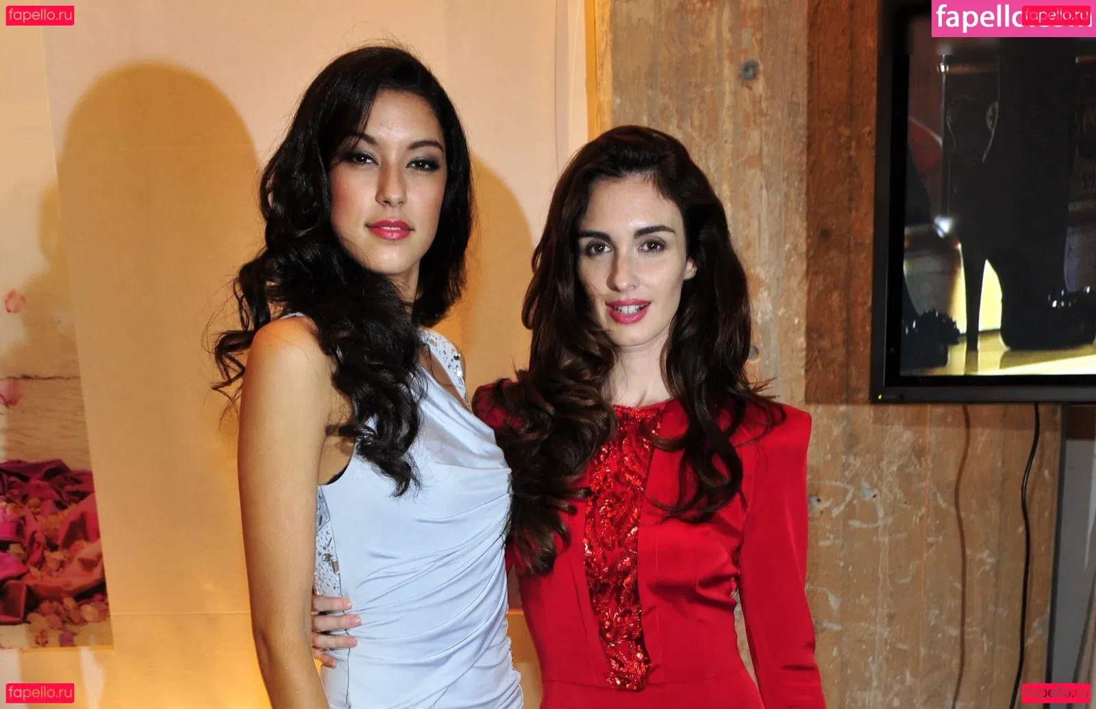 Rebecca Mir Onlyfans Photo Gallery 