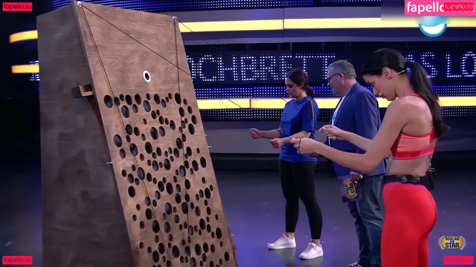 Rebecca Mir Onlyfans Photo Gallery 