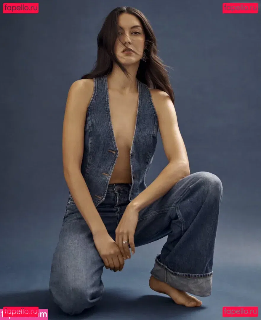 Rebecca Mir Onlyfans Photo Gallery 