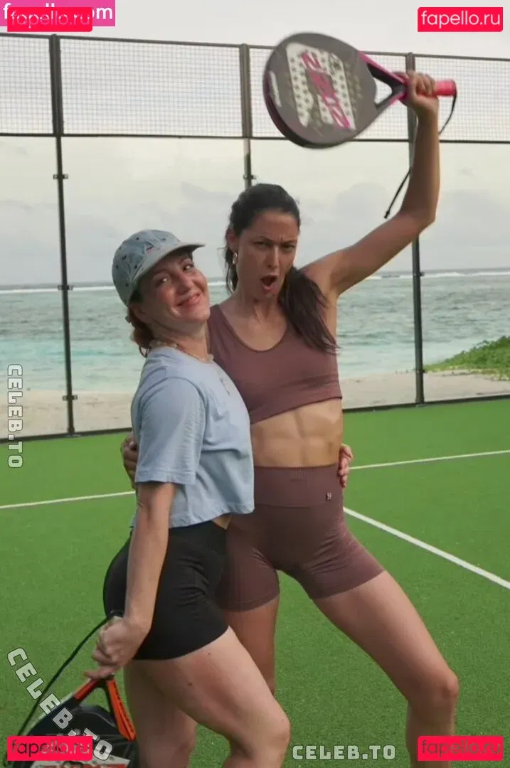 Rebecca Mir Onlyfans Photo Gallery 