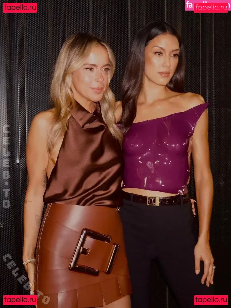 Rebecca Mir Onlyfans Photo Gallery 