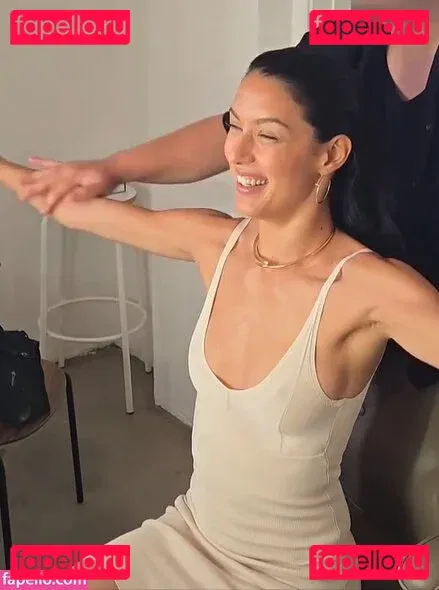 Rebecca Mir Onlyfans Photo Gallery 