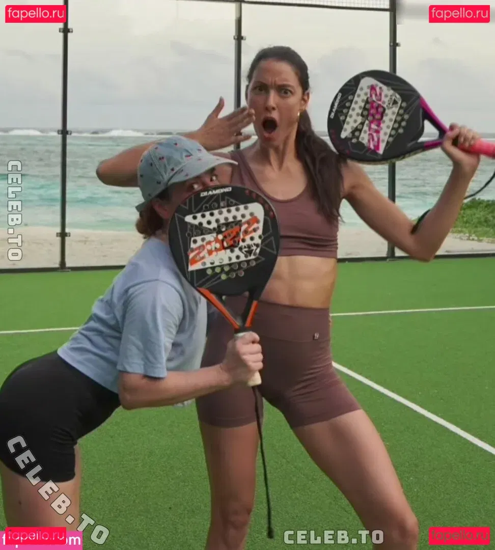 Rebecca Mir Onlyfans Photo Gallery 