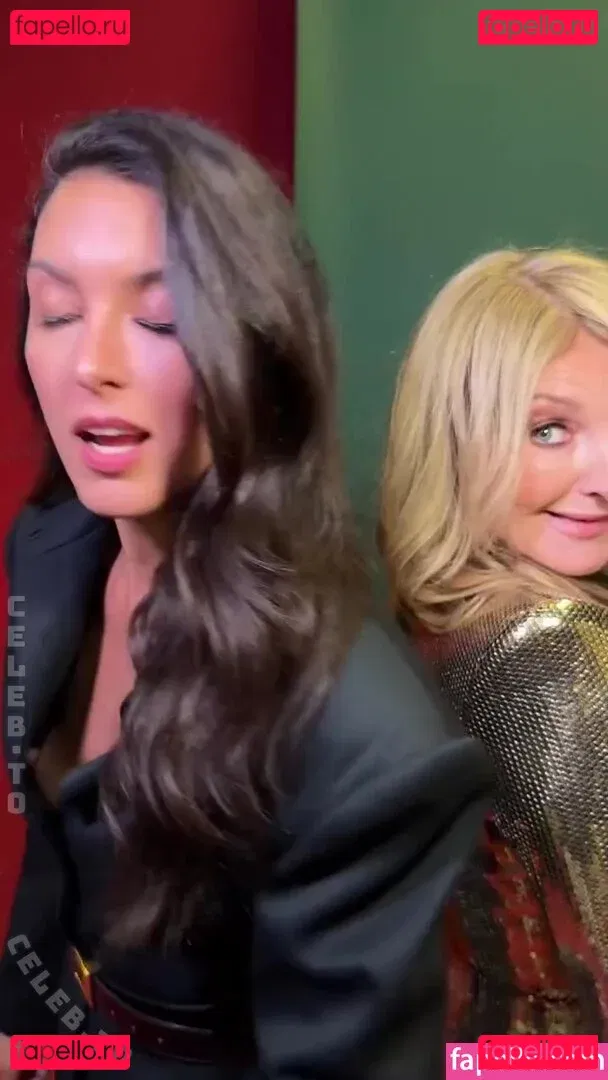 Rebecca Mir Onlyfans Photo Gallery 