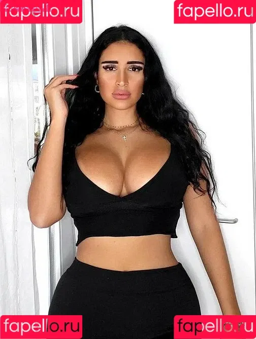 Tania Barbosa Onlyfans Photo Gallery 
