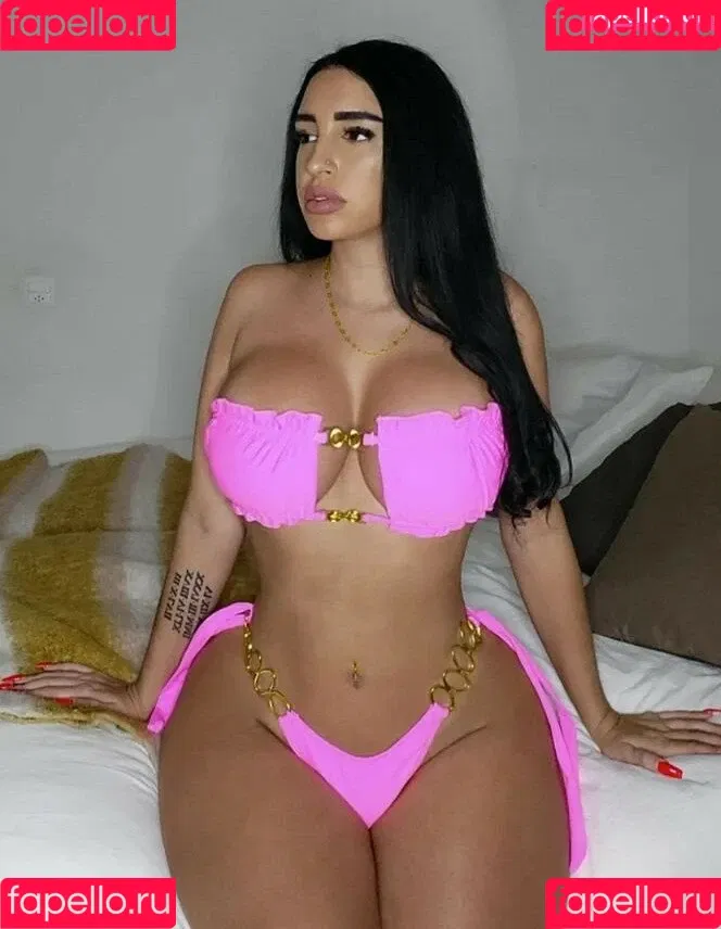 Tania Barbosa Onlyfans Photo Gallery 