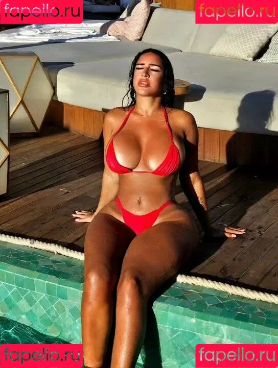 Tania Barbosa Onlyfans Photo Gallery 