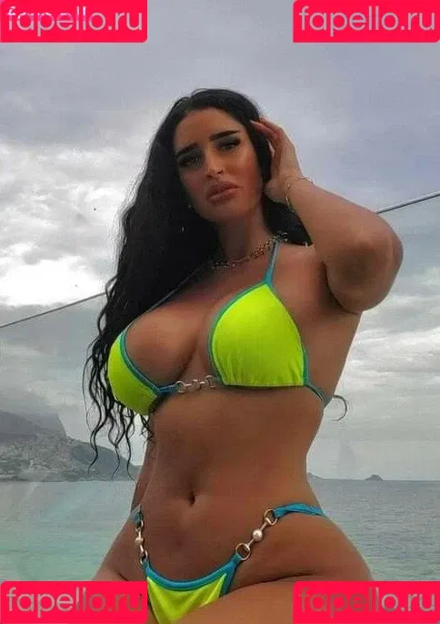 Tania Barbosa Onlyfans Photo Gallery 