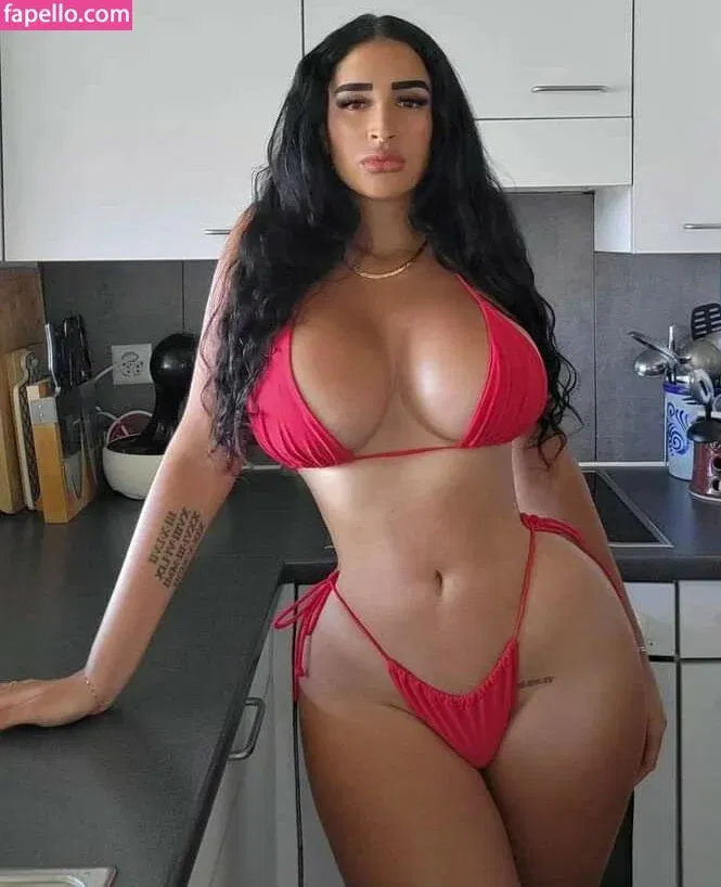 Tania Barbosa Onlyfans Photo Gallery 