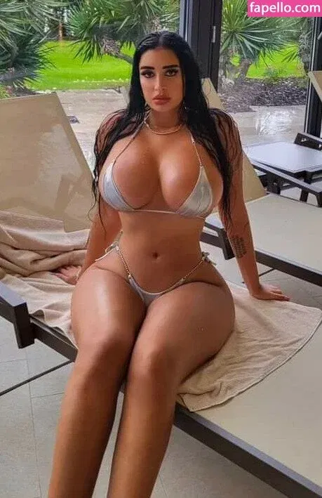 Tania Barbosa Onlyfans Photo Gallery 