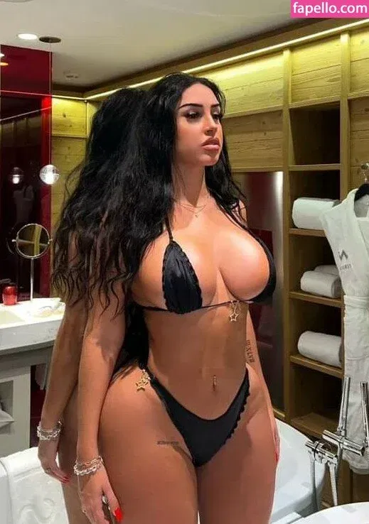 Tania Barbosa Onlyfans Photo Gallery 