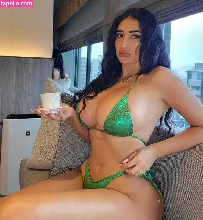 Tania Barbosa Onlyfans Photo Gallery 