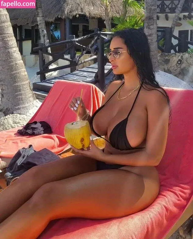 Tania Barbosa Onlyfans Photo Gallery 