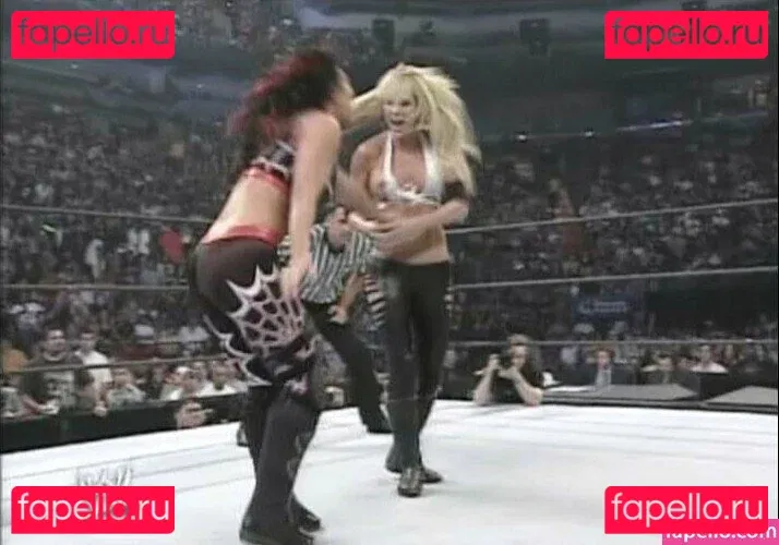 WWE Michelle McCool Onlyfans Photo Gallery 