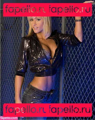 WWE Michelle McCool Onlyfans Photo Gallery 