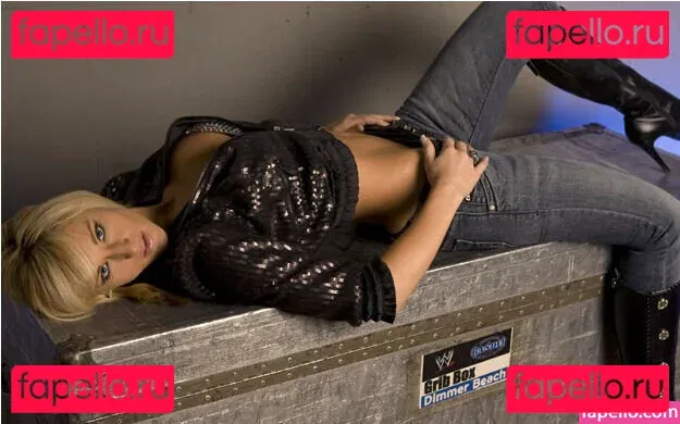 WWE Michelle McCool Onlyfans Photo Gallery 