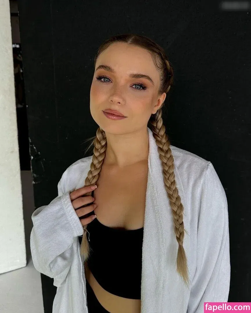 Julia Beautx Onlyfans Photo Gallery 