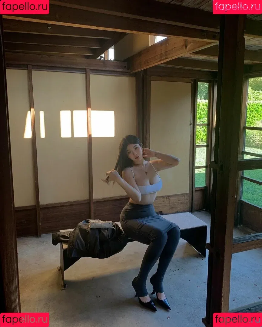 zhang_xinmu Onlyfans Photo Gallery 
