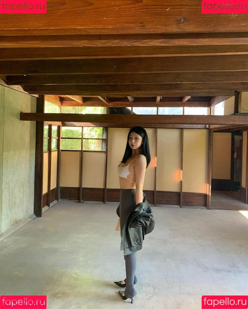zhang_xinmu Onlyfans Photo Gallery 